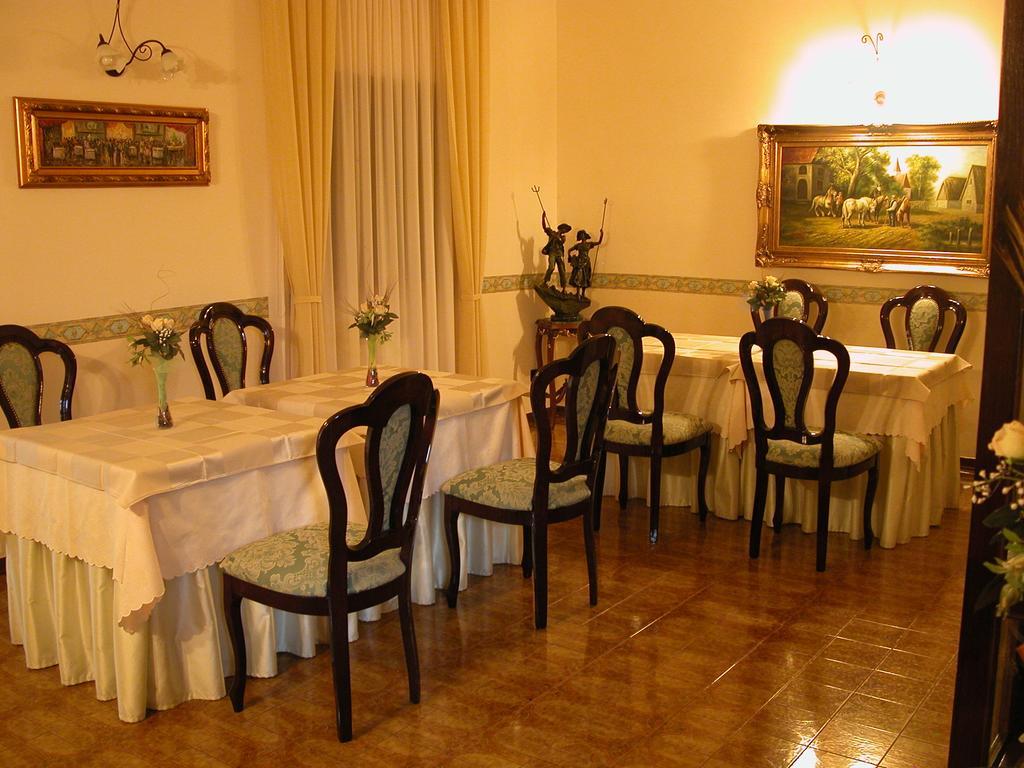 Hotel Canusium Canosa di Puglia Eksteriør billede