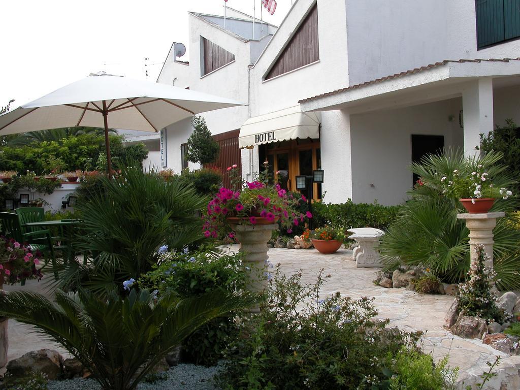 Hotel Canusium Canosa di Puglia Eksteriør billede